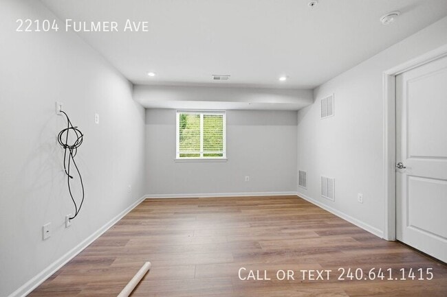 Building Photo - 22104 Fulmer Ave