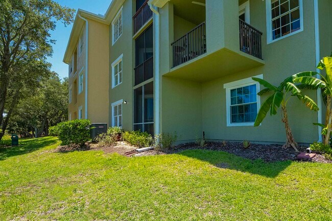Building Photo - 4010 Grande Vista Blvd