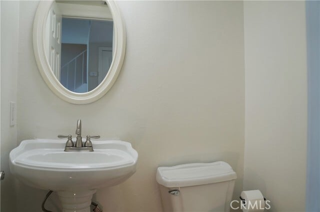 Building Photo - 10650 White Oak Dr