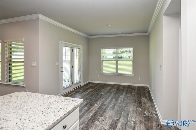 Building Photo - 307 Ivyleaf Dr