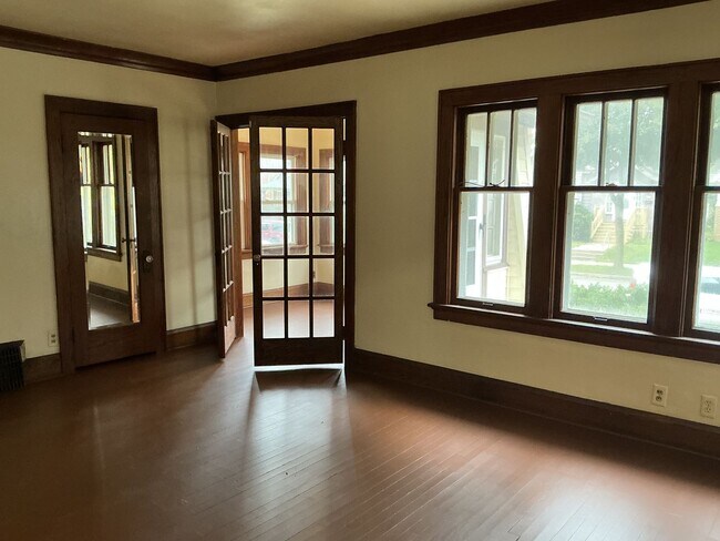 Building Photo - 2737 N 55th St