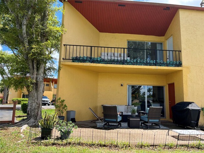 Building Photo - 13781 SW 84th St