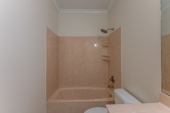 Building Photo - 159 Brooks St SE