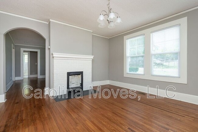 Building Photo - 306 Powell St