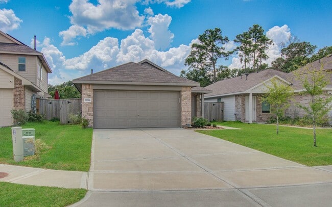 Building Photo - 20966 Zuccala Dr