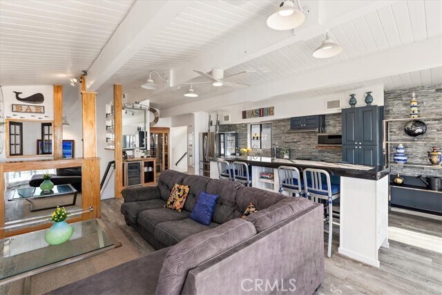 Building Photo - 2214 W Oceanfront