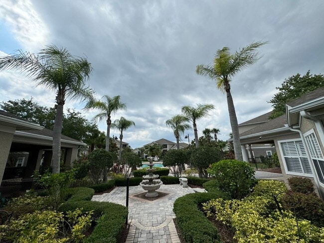 Building Photo - Charming 1-Bedroom Condo – 3rd Floor | Gat...