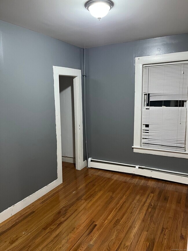 Building Photo - 60 S Whitney St