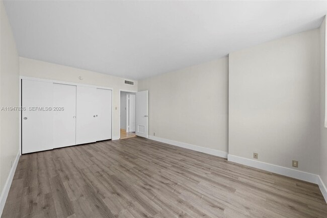 Building Photo - 3301 NE 5th Ave