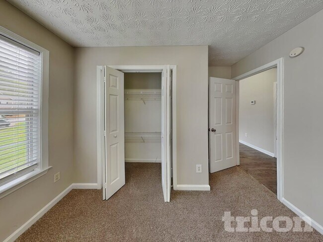 Building Photo - 79 Paradise Trail