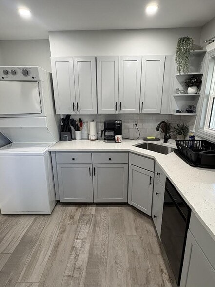 Kitchen - 114 Greenway Blvd