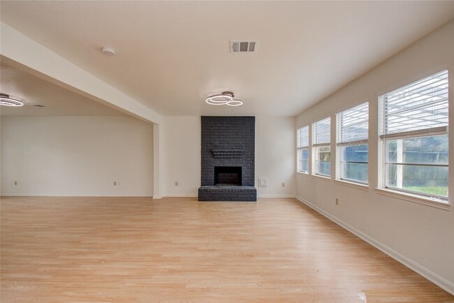 Building Photo - 3514 Quail Meadow Dr