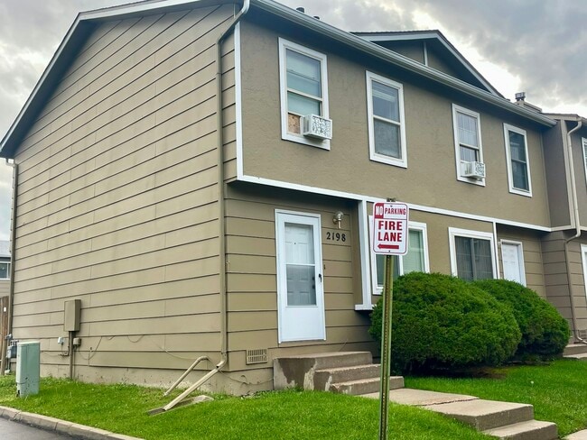Building Photo - 2198 Baltimore Cir