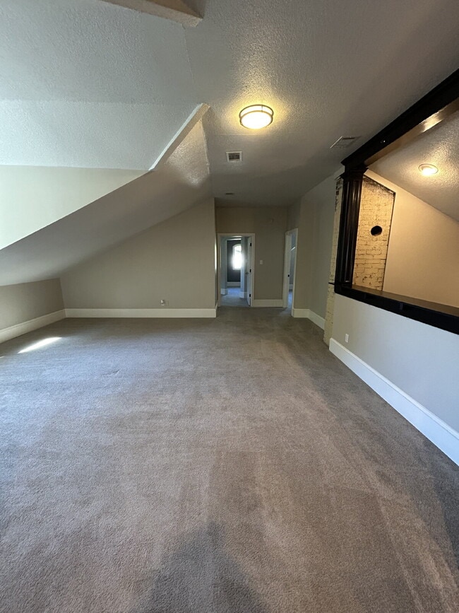 Building Photo - "Charming 4-Bedroom Retreat with Granite Finishes, Cozy Fireplace & Expansive 4399 Sq Ft Layout i...