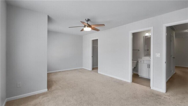 Building Photo - 3974 Frasier Dr