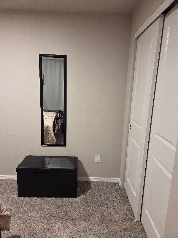 Building Photo - 600 Van Wy