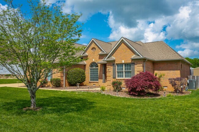 Building Photo - 8517 Horseshoe Bend Ln