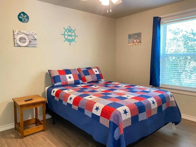 Building Photo - 4212 Hwy 35 S