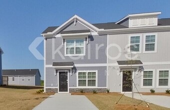 Building Photo - 2541 Banyan Circle
