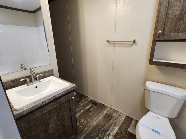 Building Photo - 167 Birch