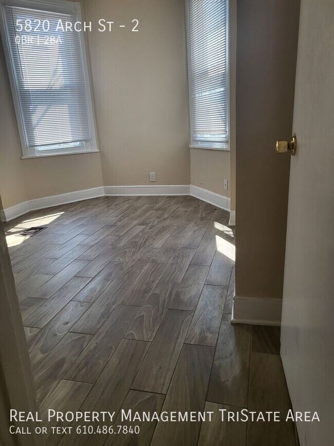 Building Photo - 5820 Arch St