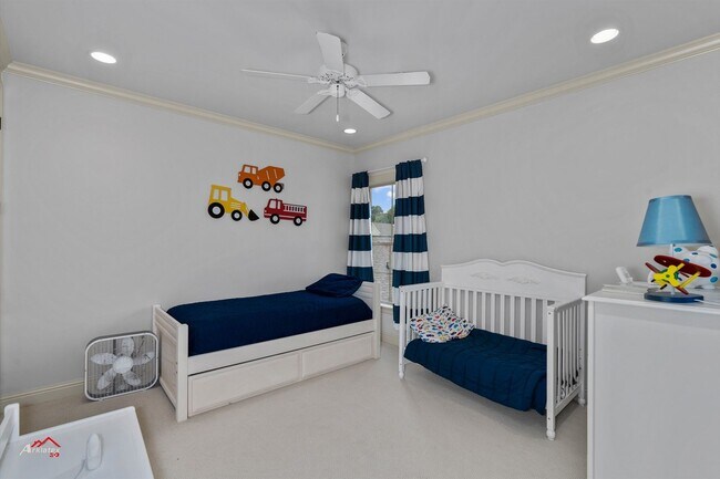 Building Photo - LUXURY LIVING IN THE PRESTIGIOUS PROVENANCE SUBDIVISION