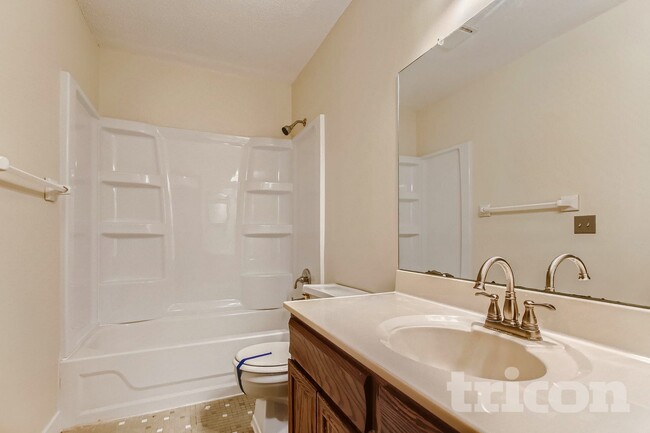 Building Photo - 3401 75th Ave N