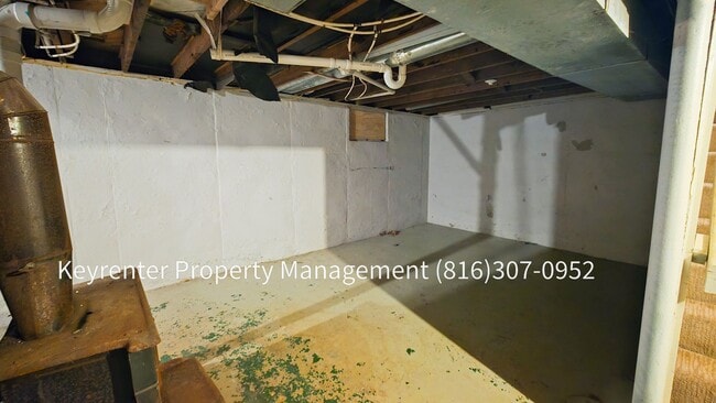 Building Photo - 3 Bed 1 Bath ready to rent!