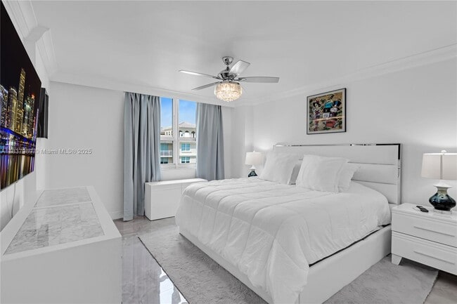 Building Photo - 99 SE Mizner Blvd