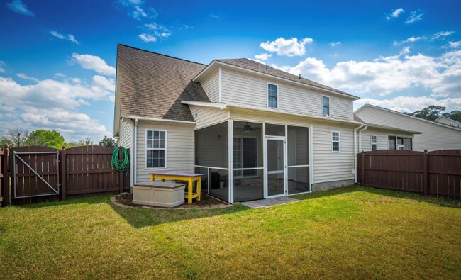 Building Photo - 1601 Cambria Dr