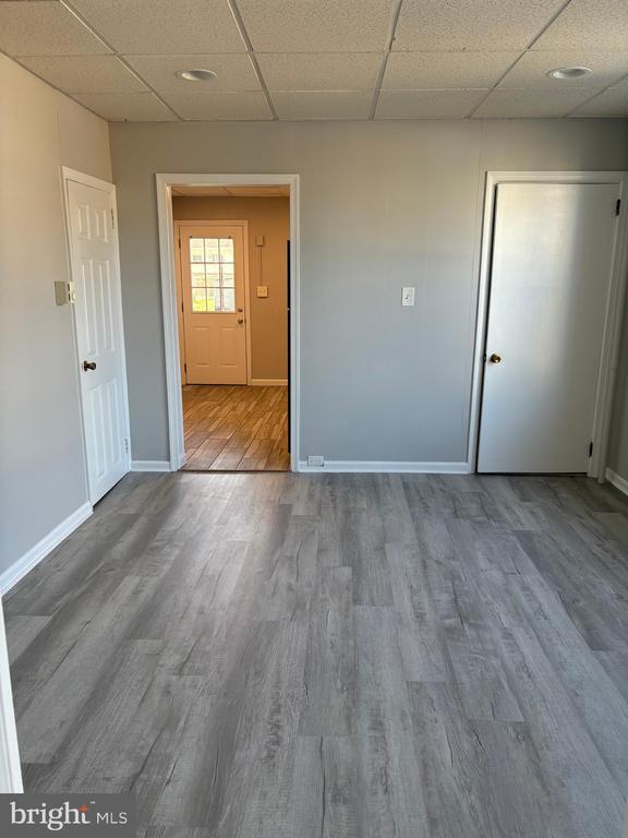 Building Photo - 167 W 7th Ave