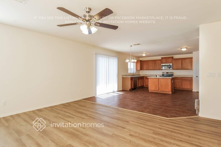 Building Photo - 22249 W Sonora St