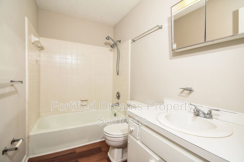 Building Photo - 4118 Causey St