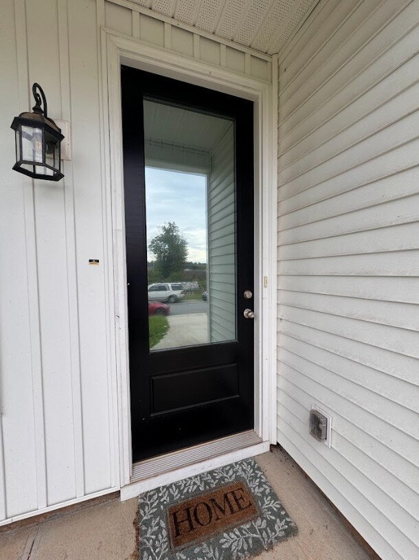 Building Photo - Inquire today on how to get FREE rent!