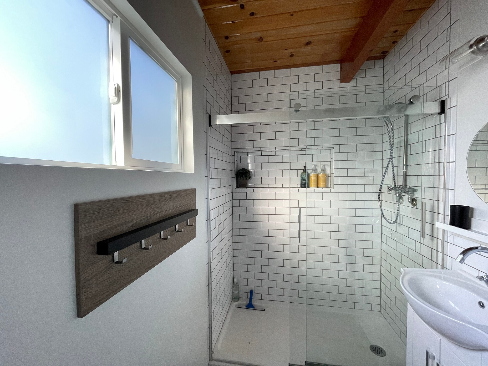 Building Photo - 1010 Fenway Dr