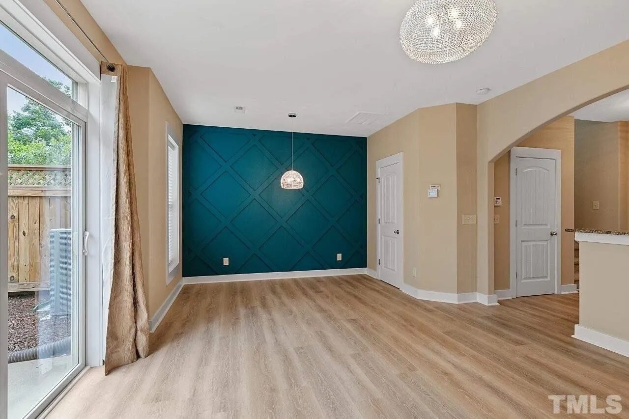 Building Photo - 3826 Amelia Park Dr