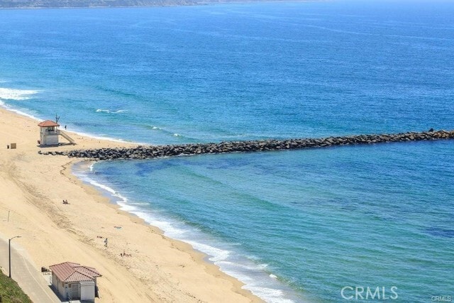 Building Photo - 555 Esplanade