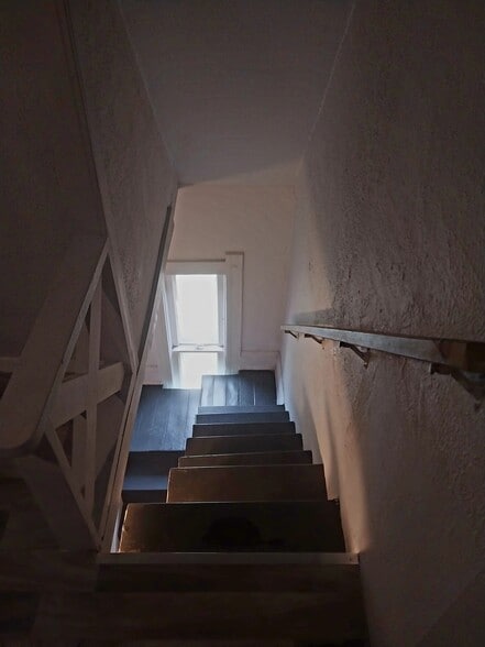 Building Photo - 3118 Elm St