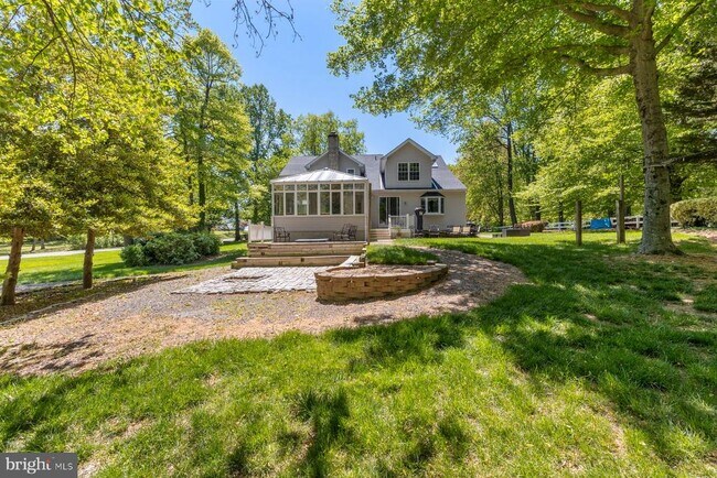 Building Photo - 1800 Greer Ct