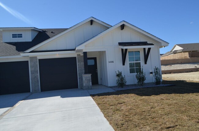 Building Photo - 1419 Indian Camp Trail