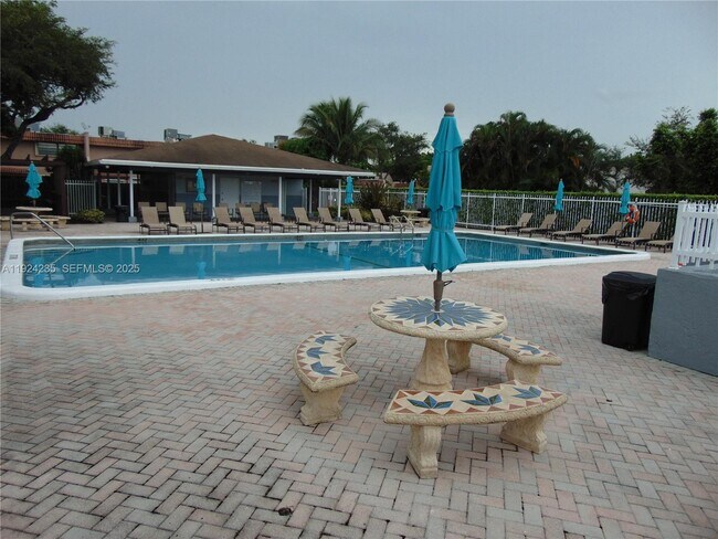 Building Photo - 1774 SW 81st Terrace