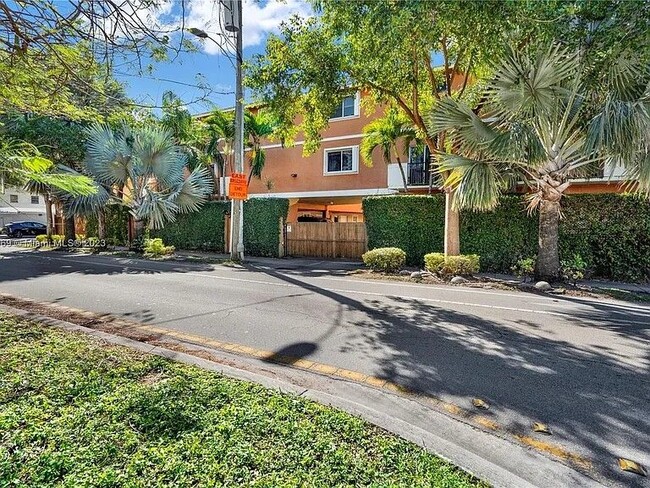 Primary Photo - 240 SW 15th Rd