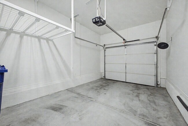 Building Photo - 2435 Cordoba Bluff Ct