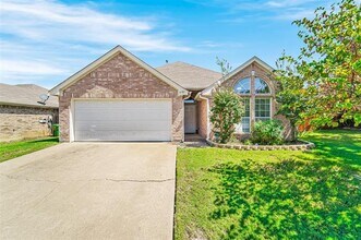 Building Photo - 6707 Classen Trail