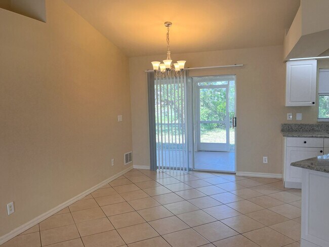 Building Photo - Lovely Home In SW Cape Coral
