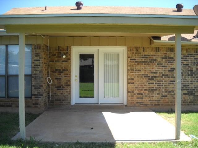 Building Photo - 742 Chaucer Dr