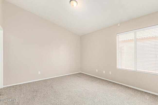 Building Photo - 5960 S Brittany Ln
