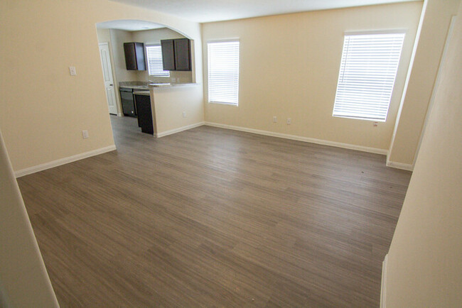 Building Photo - 961 River Sage Ct