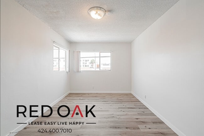 Building Photo - 1200 N McCadden Pl