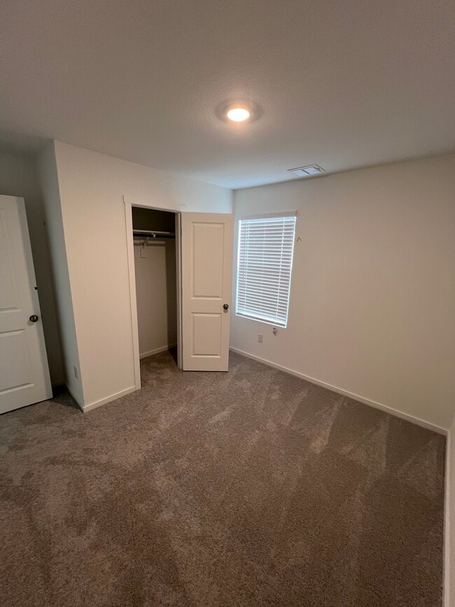 Building Photo - 12108 Morgan Dr